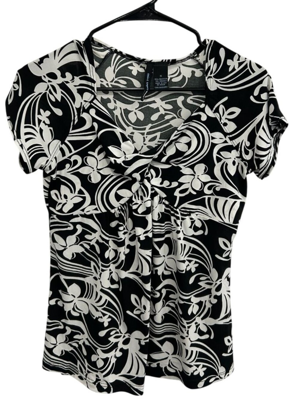 Saint Tropez West Small Black White Floral Short Sleeve Top Cottagecore